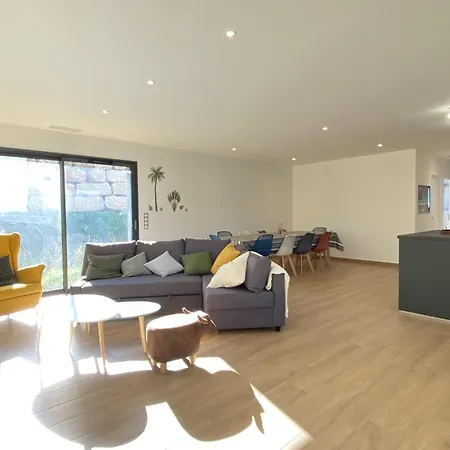 度假居 La Seveyrac, Moderne Salles-la-Source