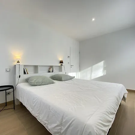 La Seveyrac, Moderne Casa de Férias Salles-la-Source